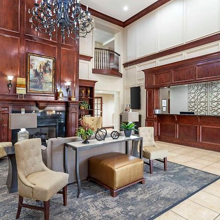 Best Western Plus Crown Colony Inn & Suites Lufkin Dış mekan fotoğraf
