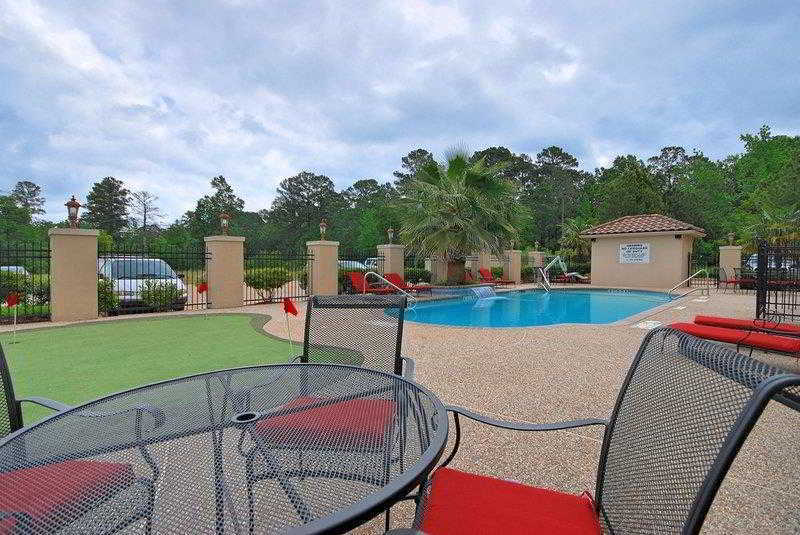 Best Western Plus Crown Colony Inn & Suites Lufkin Dış mekan fotoğraf