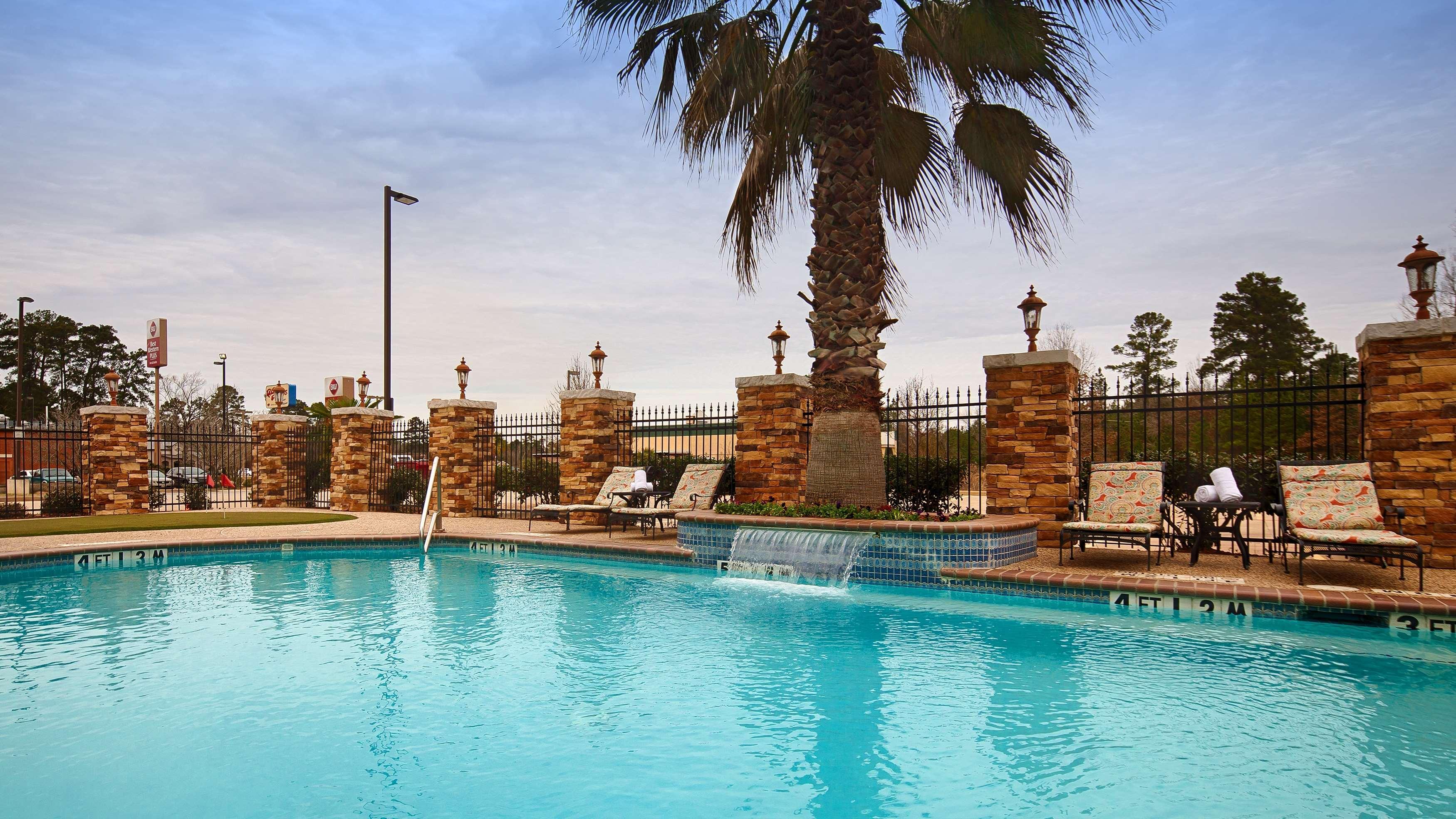 Best Western Plus Crown Colony Inn & Suites Lufkin Dış mekan fotoğraf