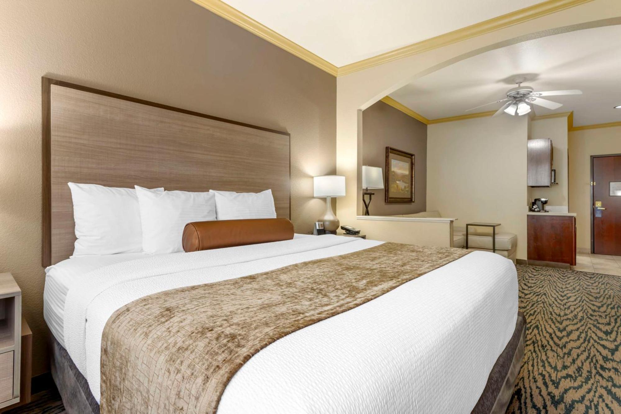 Best Western Plus Crown Colony Inn & Suites Lufkin Dış mekan fotoğraf