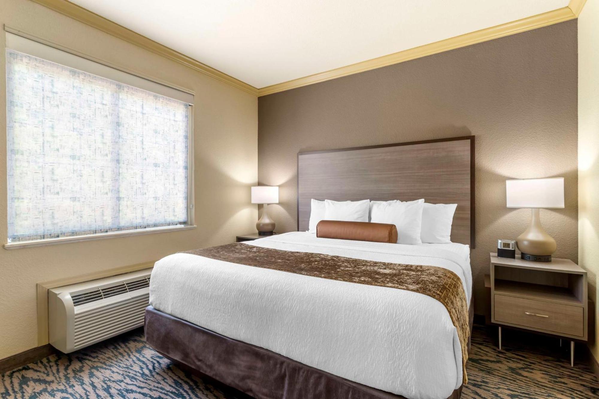 Best Western Plus Crown Colony Inn & Suites Lufkin Dış mekan fotoğraf